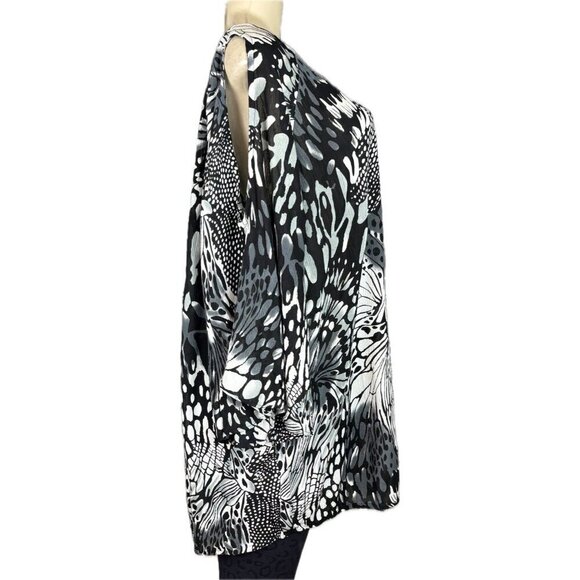 Roaman's + 18W Black-White Floral Button Down Cold Shoulder 3/4 Sleeve Shirt - Picture 3 of 6